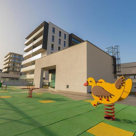 Royal Manu Apartment Netflix Lodz  Luaran gambar