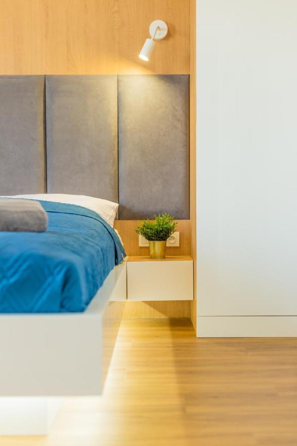 Royal Manu Apartment Netflix Lodz  Luaran gambar