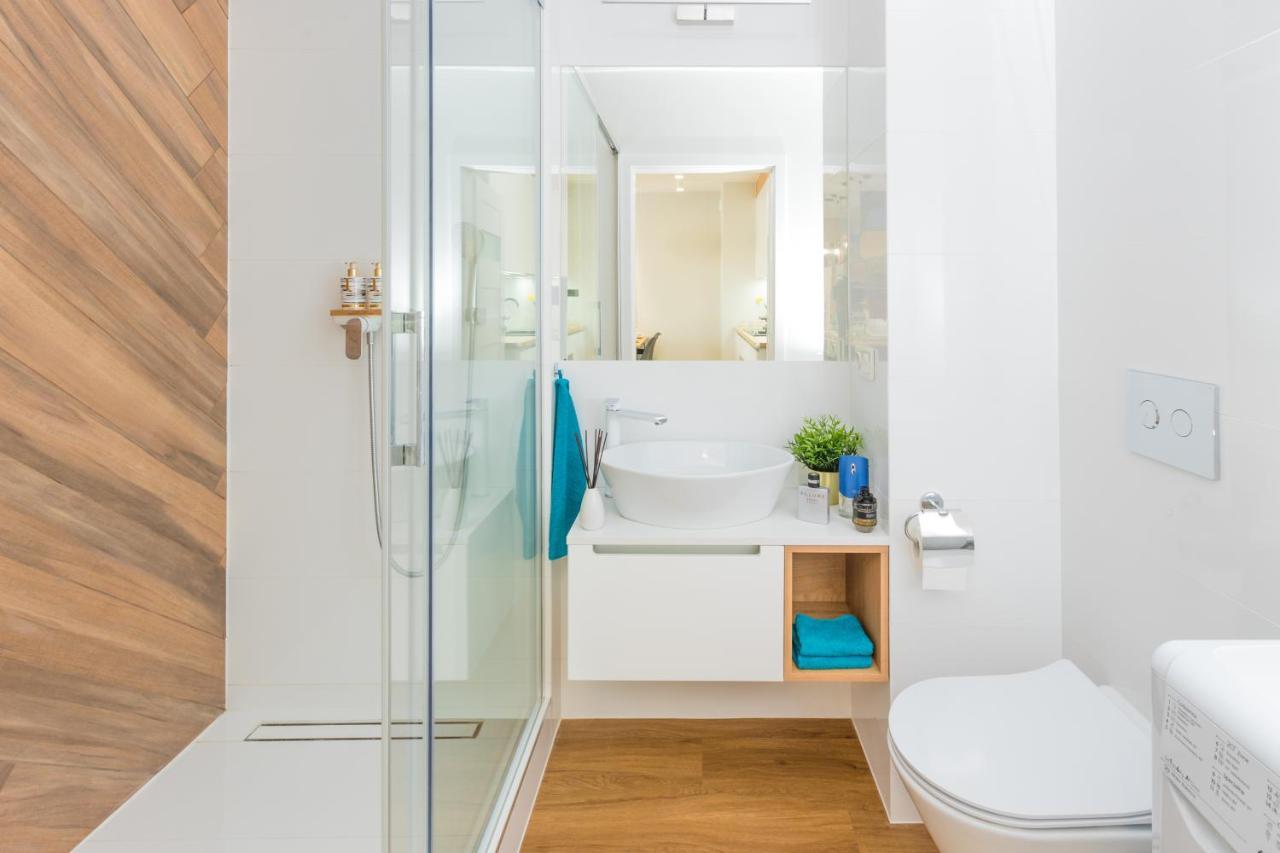 Royal Manu Apartment Netflix Lodz  Luaran gambar