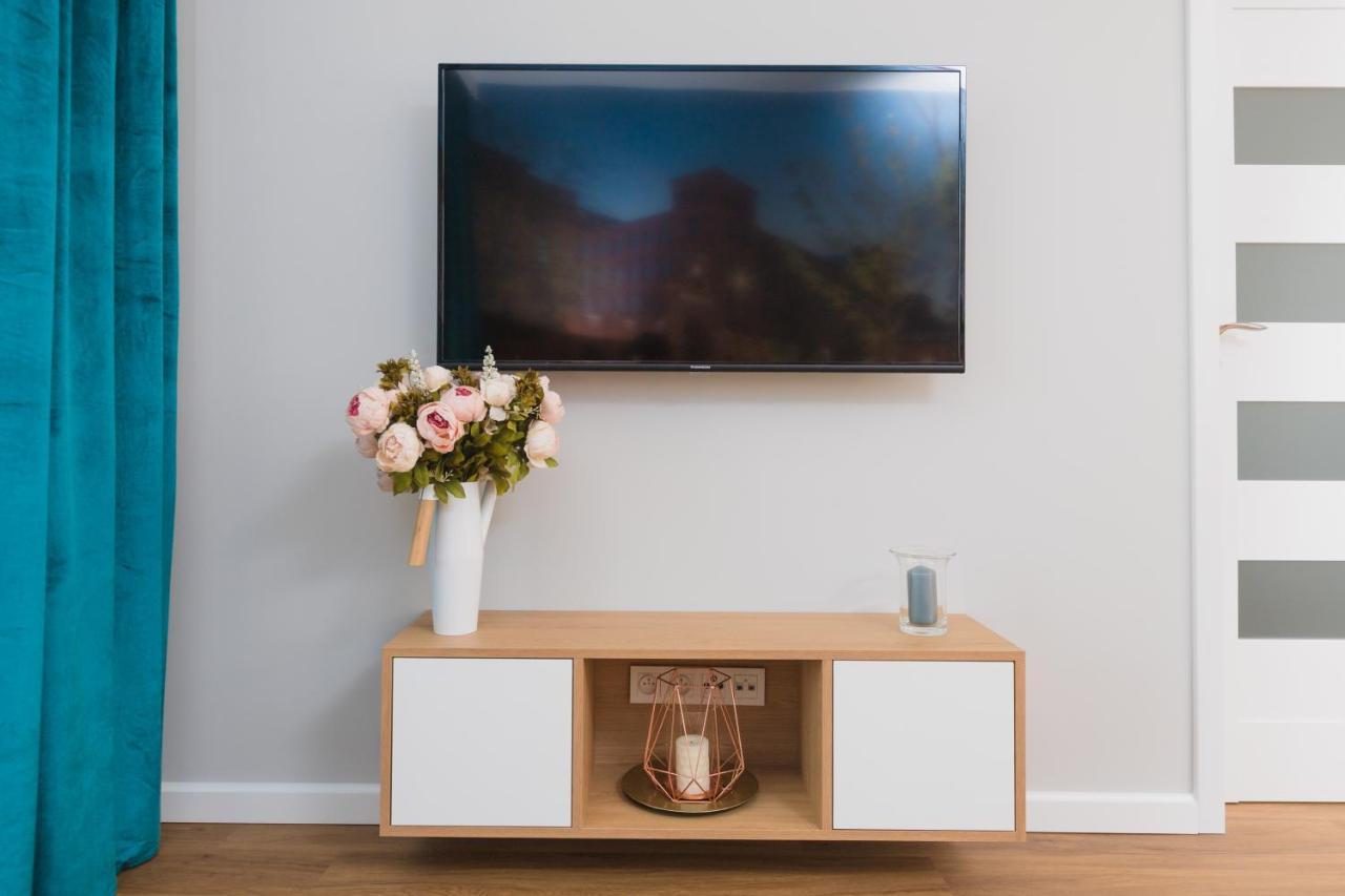 Royal Manu Apartment Netflix Lodz  Luaran gambar
