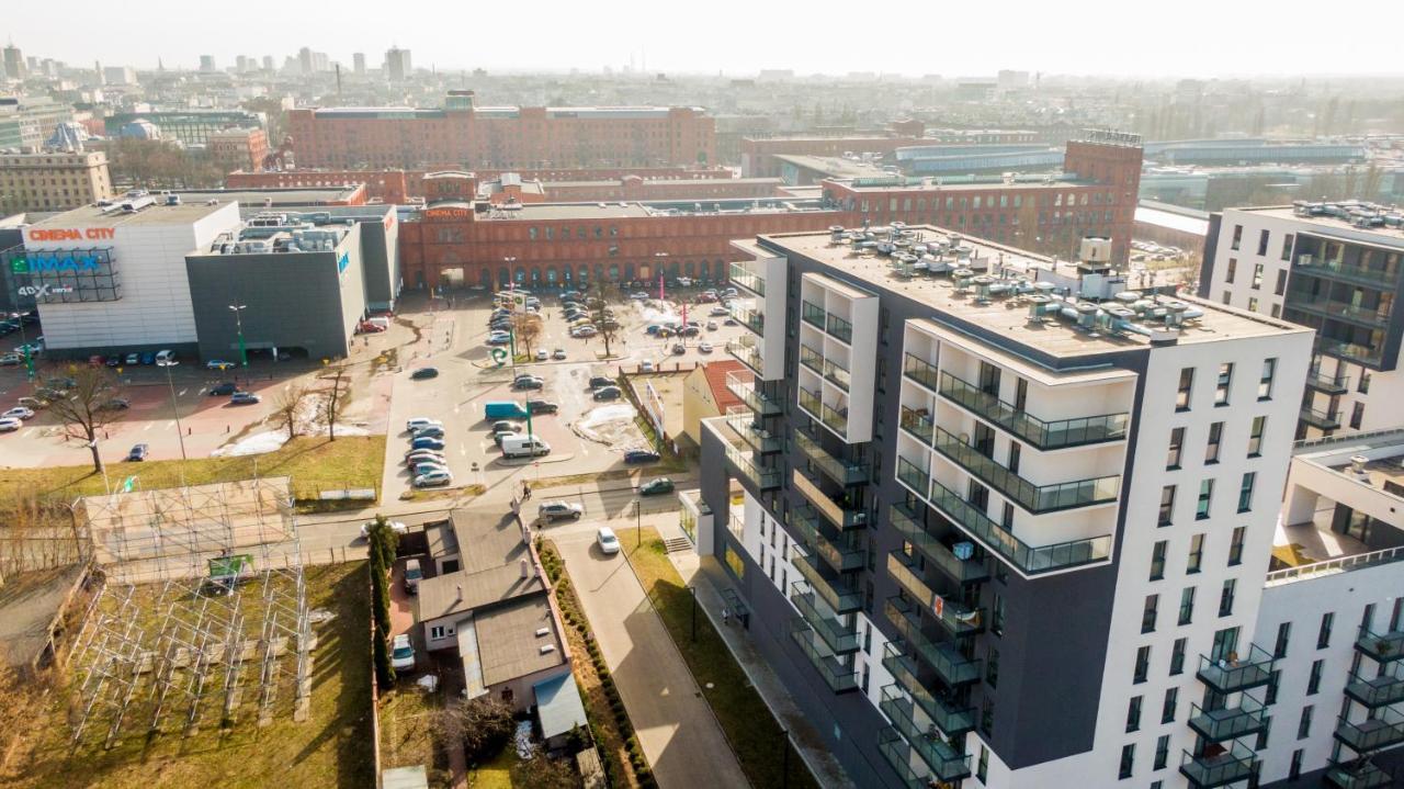 Royal Manu Apartment Netflix Lodz  Luaran gambar